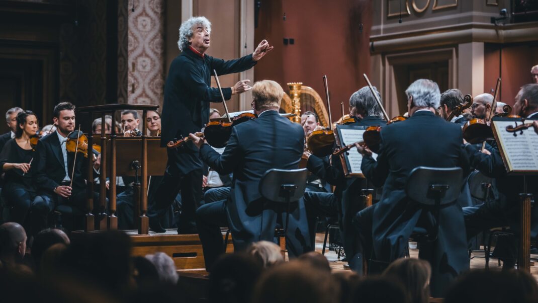 Czech Philharmonic and Semyon Bychkov Continue Their Mahler Cycle with Symphony No. 3